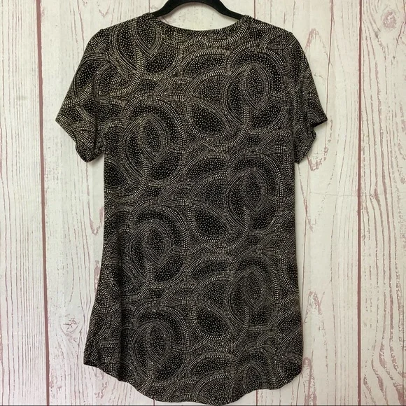 LuLaRoe Women’s M Medium Glitter Sparkle Short Sleeve Tee Top Hi Low Hem Tunic - Picture 6 of 7